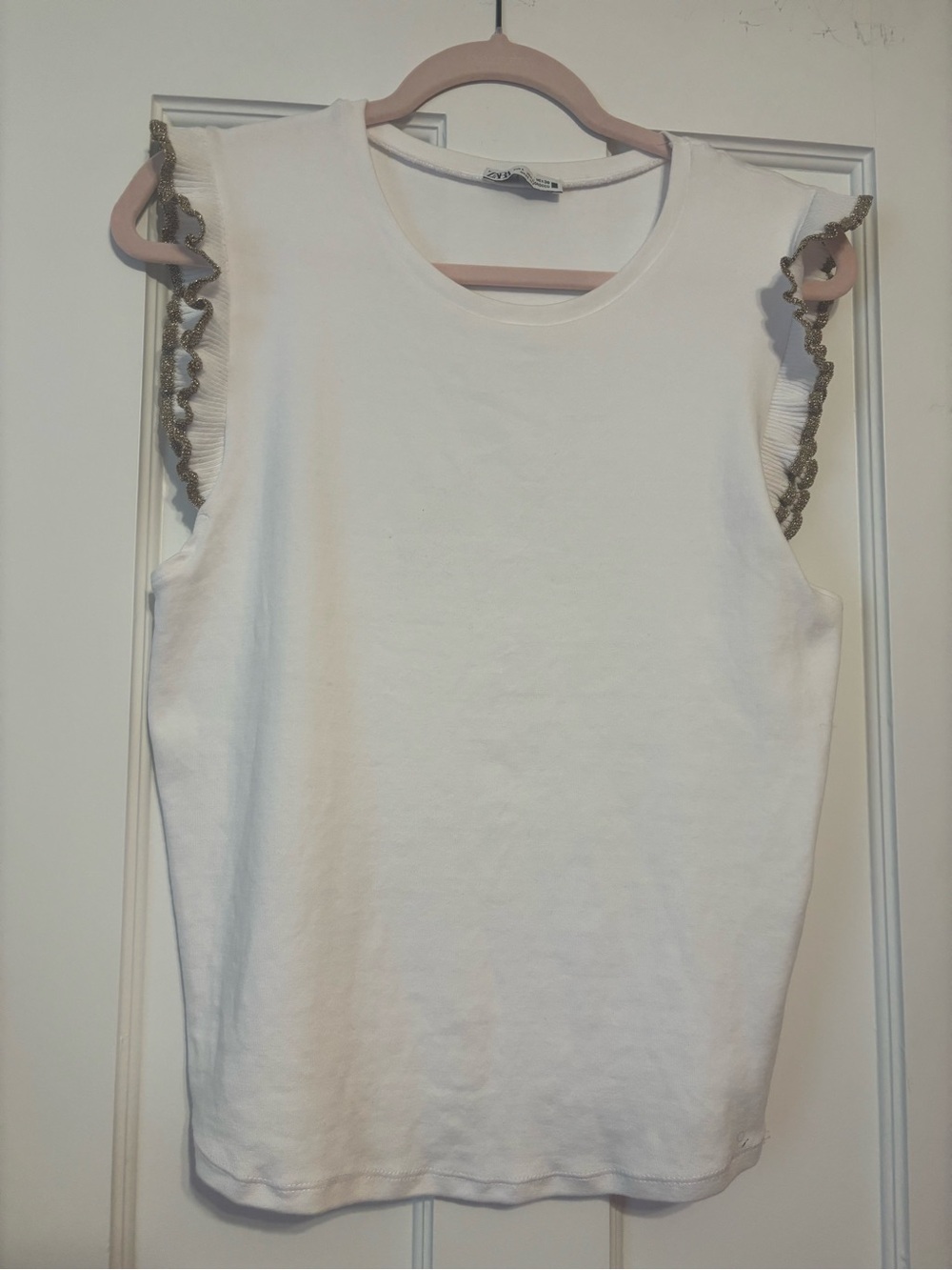 Women's White and gold Ruffle Sleeve Tank Top Zara size large